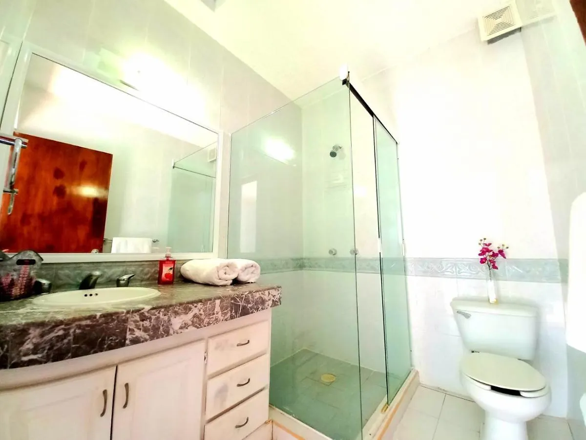 Casa Zen Para 20 Personas 5 Habitaciones En El Centro De カンクン